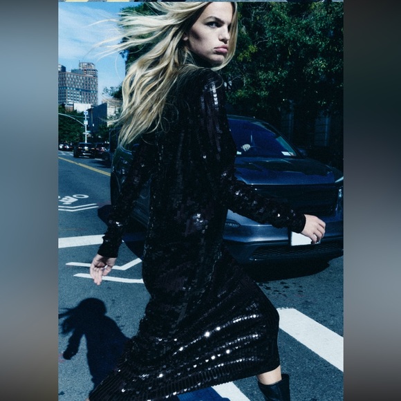 NWOT ZARA LONG SEQUIN DRESS LIMITED EDITION. Size M - Picture 5 of 10